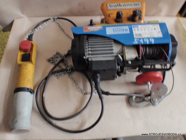 Elektrický lanový naviják s pojezdem BALKANCAR GSZ 100/200 with BALKANCAR travel (05199 (2).JPG)